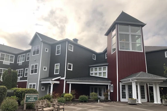 Avamere at Sherwood Assisted Senior Living front exterior