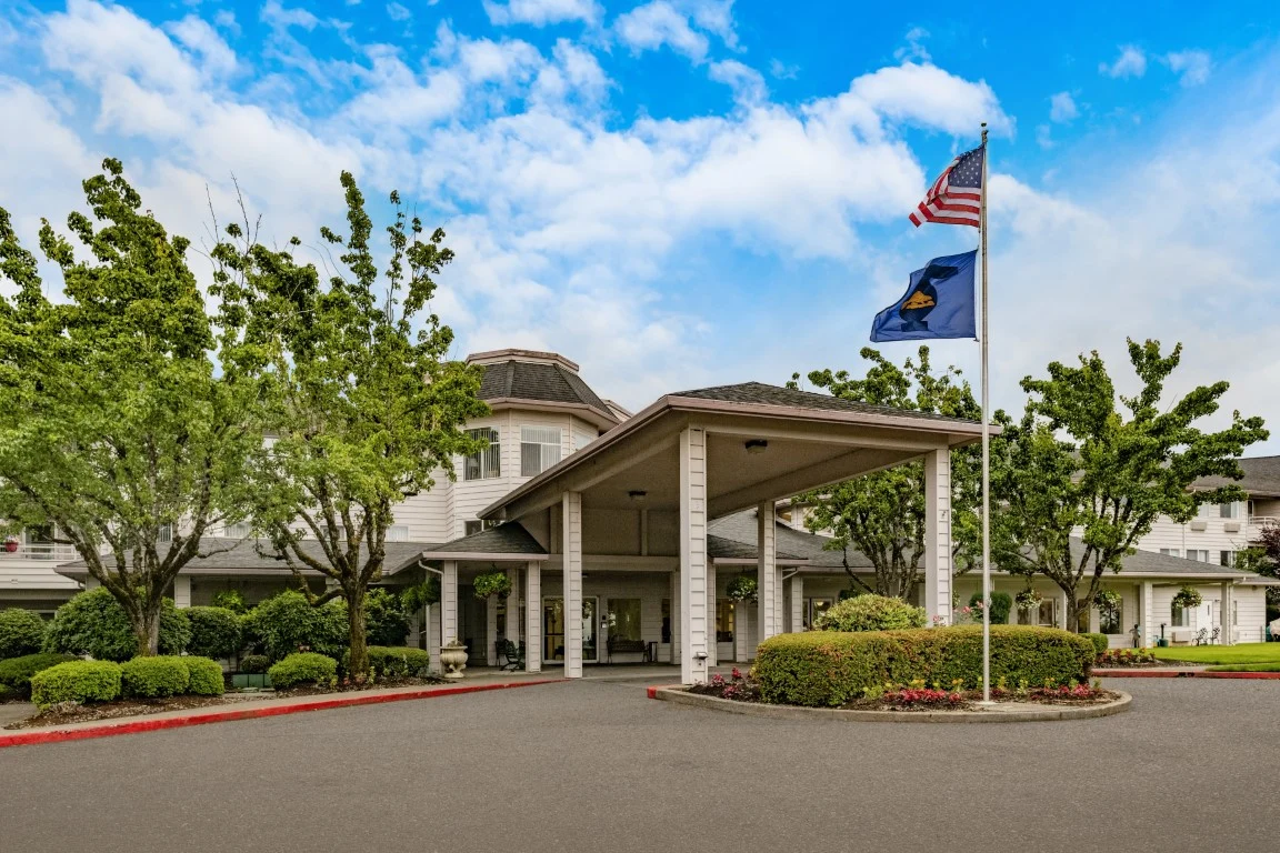 Parkrose Chateau Gracious Retirement Living Hawthorn Senior Independent Living in Portland, Oregon front exterior