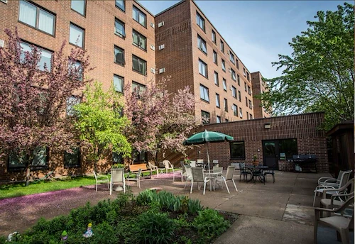 Image of LEE Center (1)