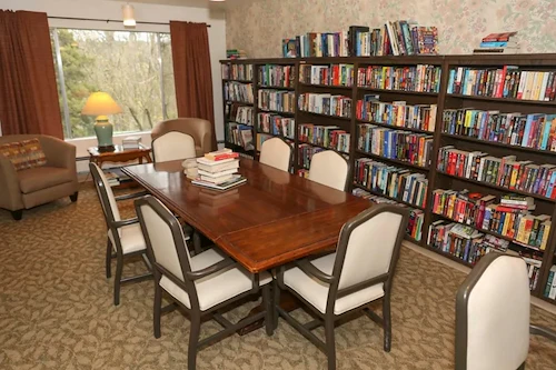 Image of Redmond Heights Senior Living (3)