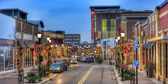 Golden Valley, MN skyline