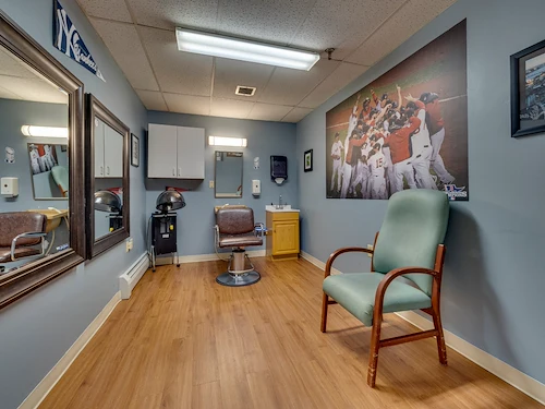 Image of 60 West (2)