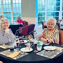 Hidden Lakes Senior Living Community Vero Beach, FL, residents enjoying good company